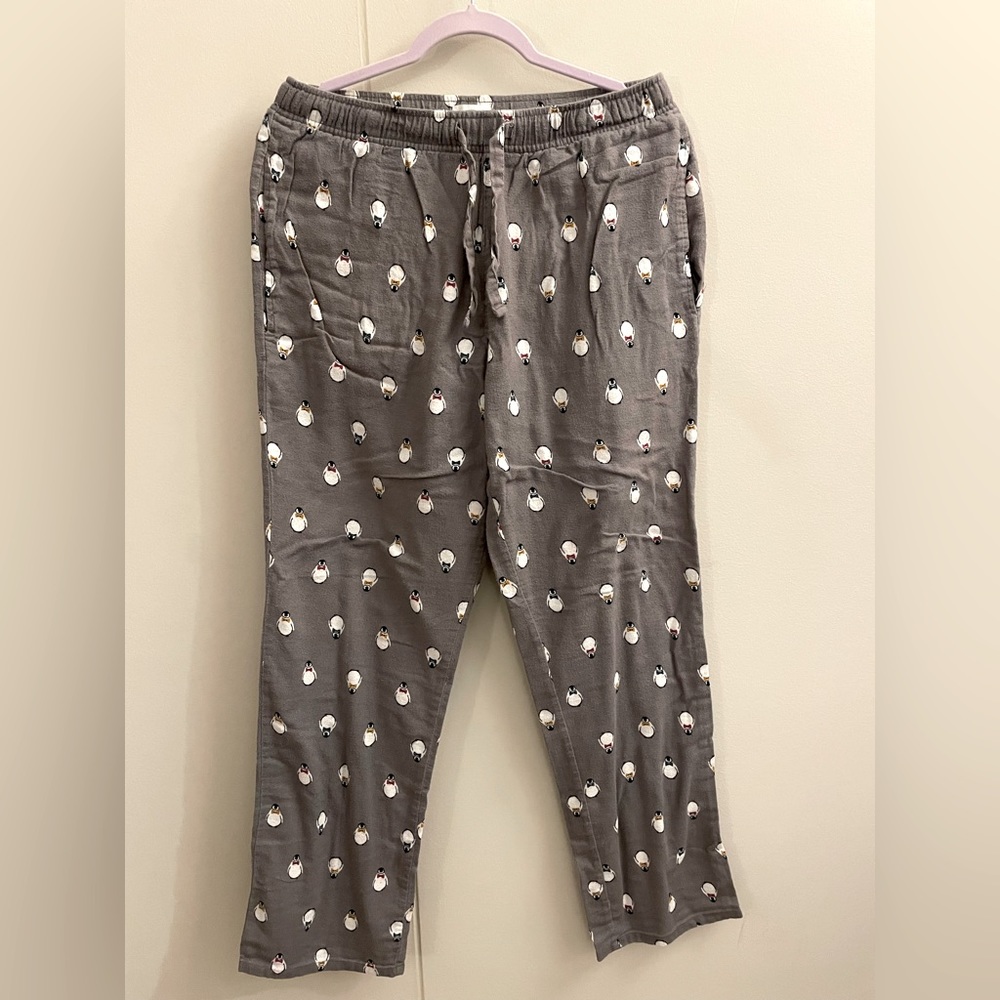 Old Navy flannel pajama pants, size medium